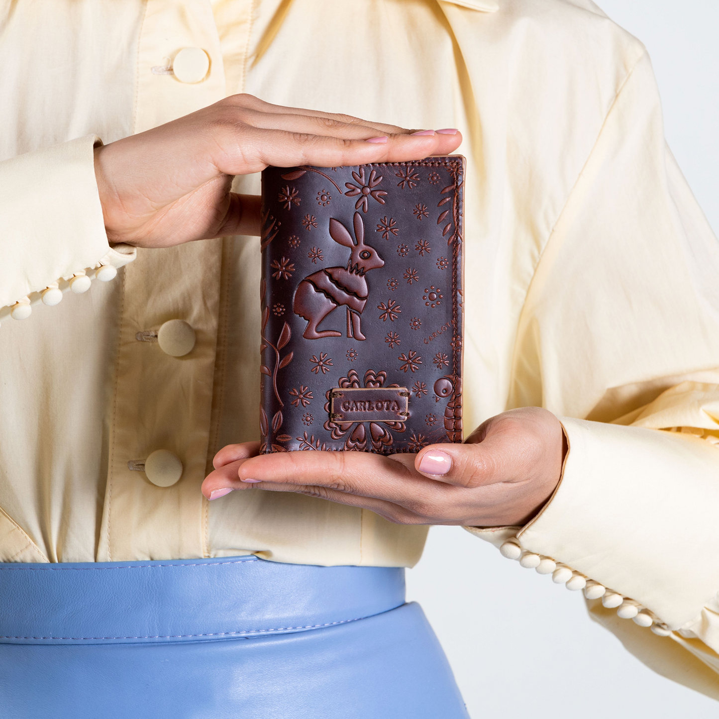 PORTA PASAPORTE TABACO