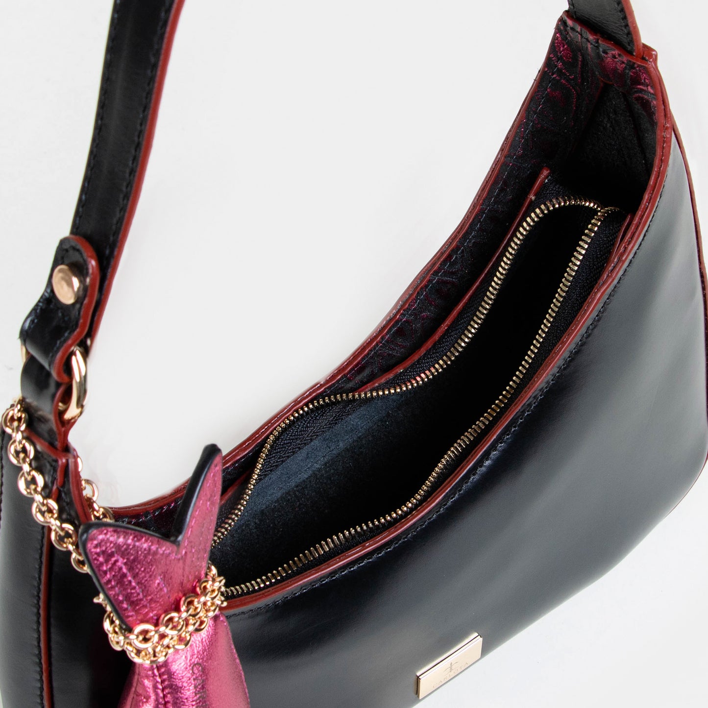 MINI SHOULDER PESCADO NEGRO