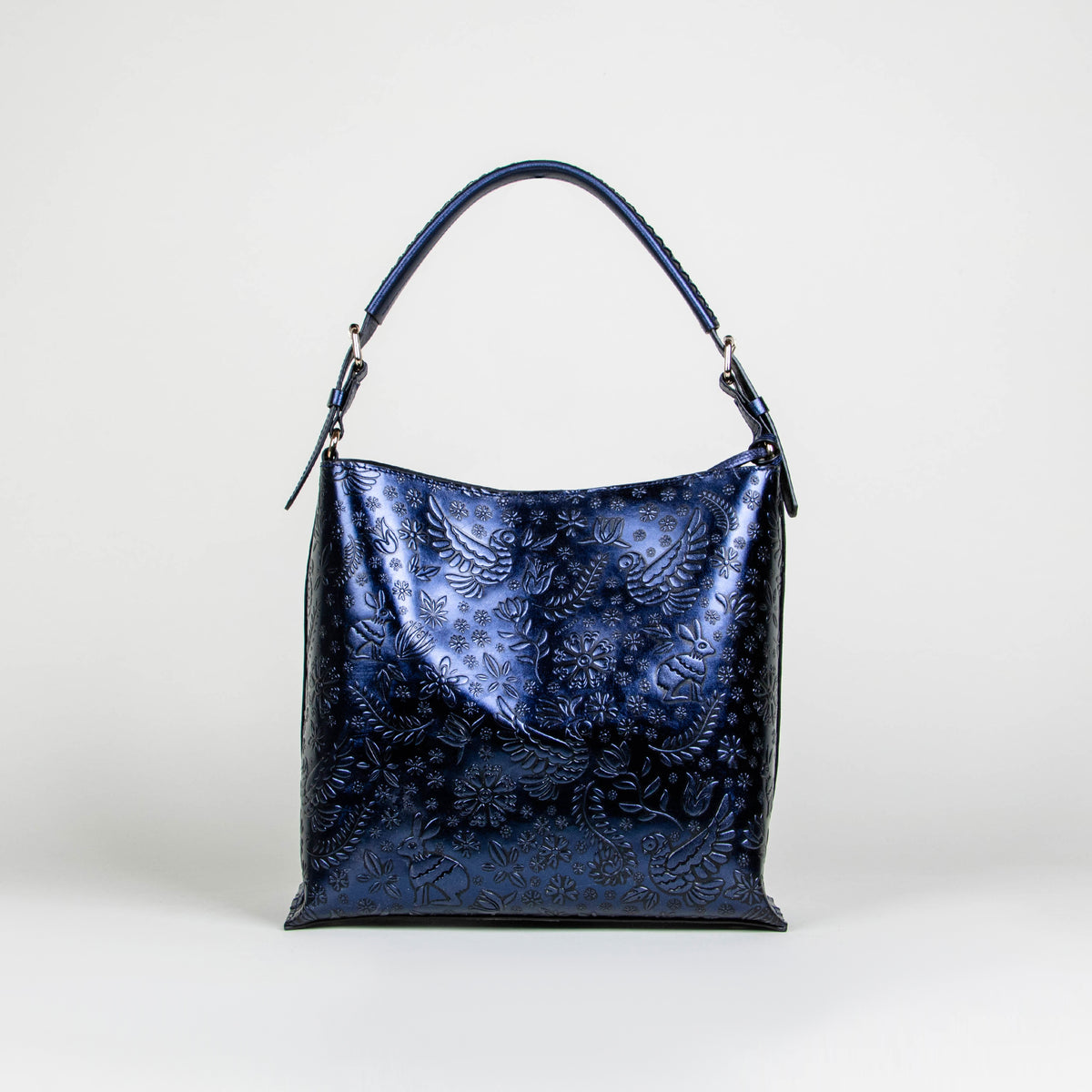 HOBO AZUL MARINO
