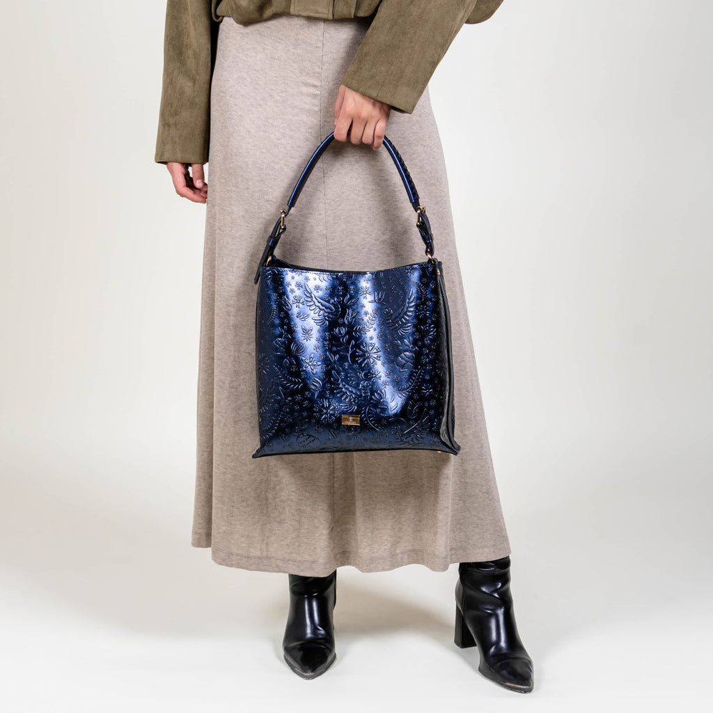 HOBO AZUL MARINO