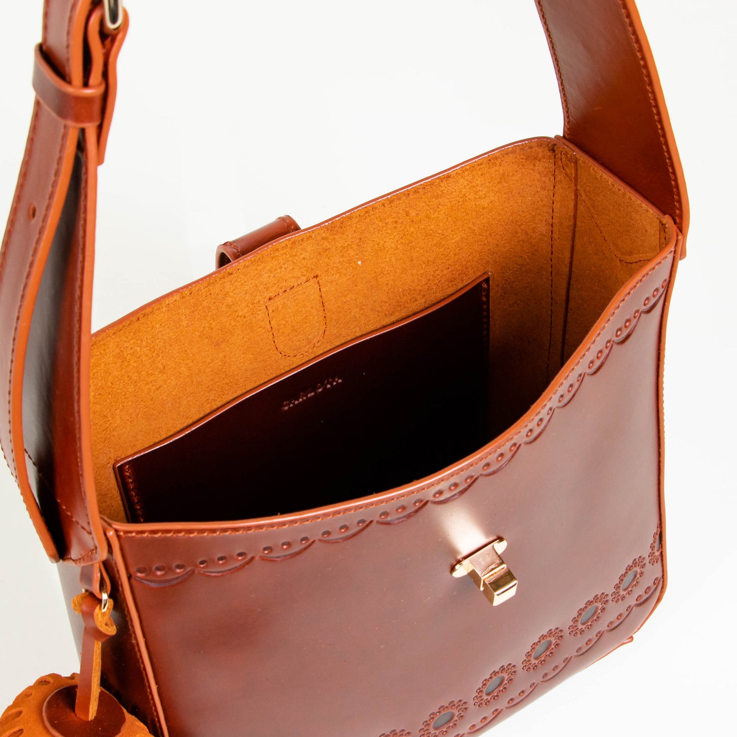 SHOULDER MACETA ARCILLA