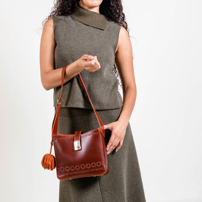 SHOULDER MACETA ARCILLA